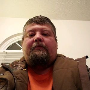 Meet your Posher, Logan